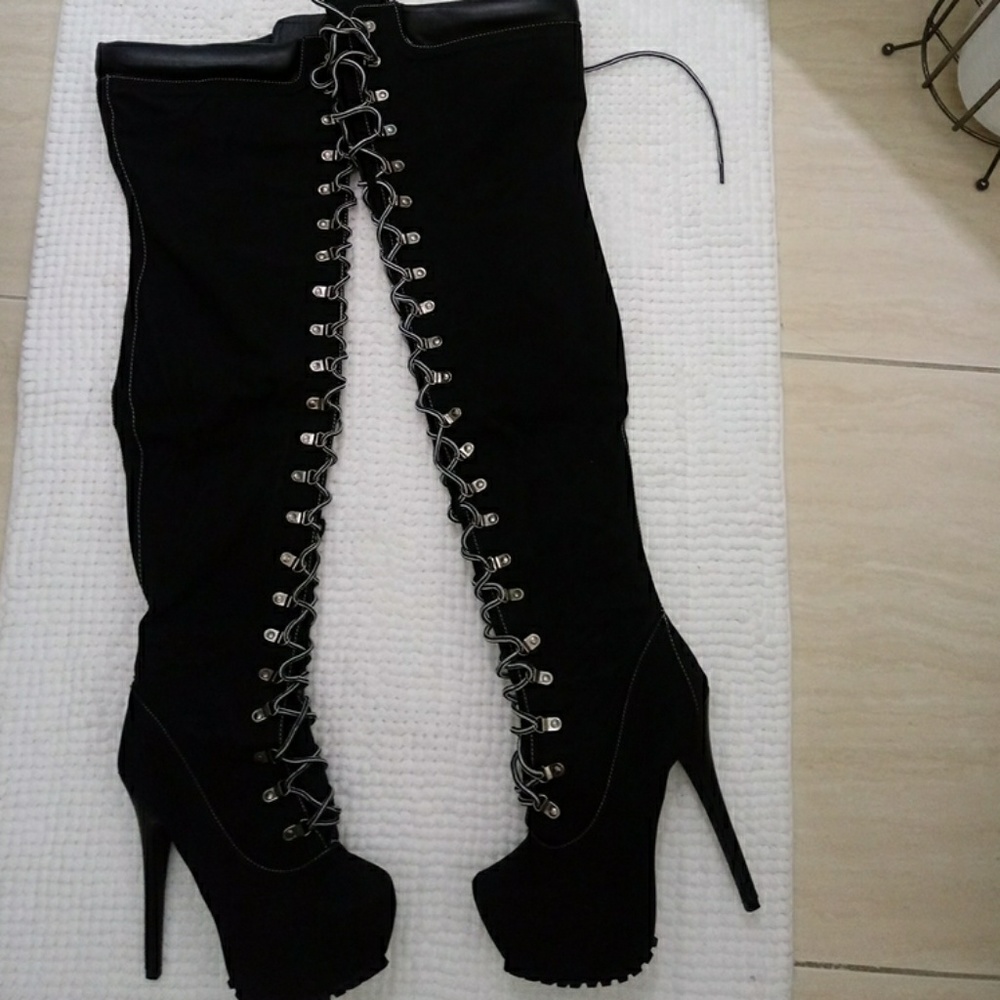 Black long boots